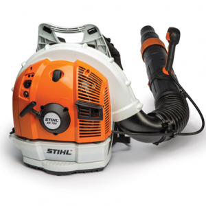 BR 700 Professional Backpack Blower makes tough landscaping tasks easy